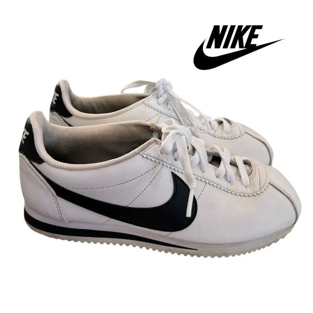 Nike Women's Classic Cortez Leather 'White Black'807471-101 Sneakers 8.5